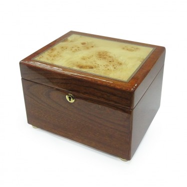 Wooden jewelry box