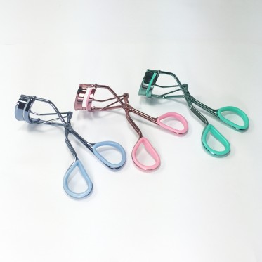 Dual colour eyelash curler